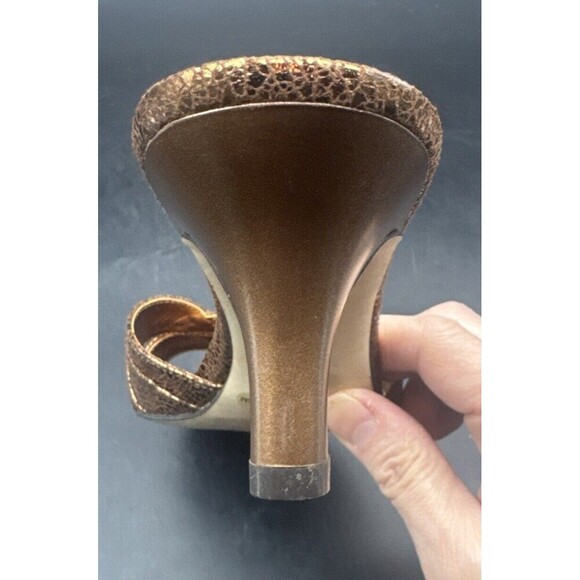 MICHELLE D Womens Gold Copper Metallic Slide Slip On Heeled Sandals Sz 8.5 - Picture 12 of 16